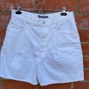 Mother x Snacks fun dip shorts